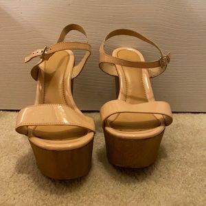 Aldo nude-ish wedges